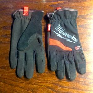Milwaukee gloves